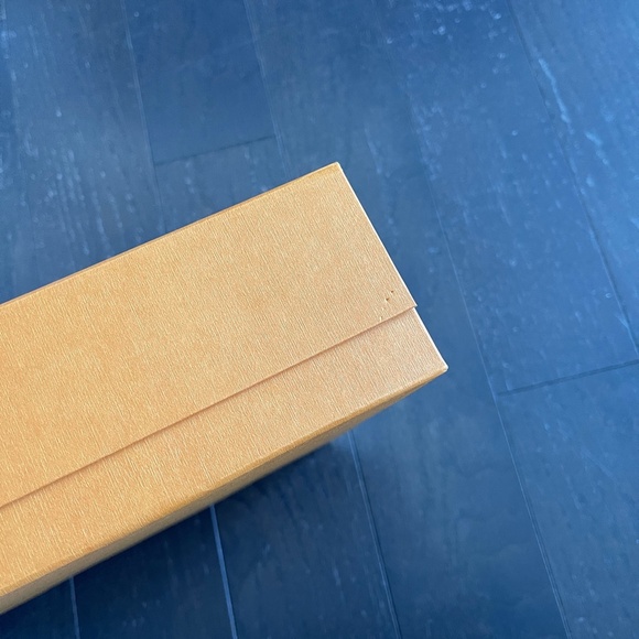 LOUIS VUITTON LV Gift Box Magnetic Empty Large Box storage decoration - Picture 5 of 10